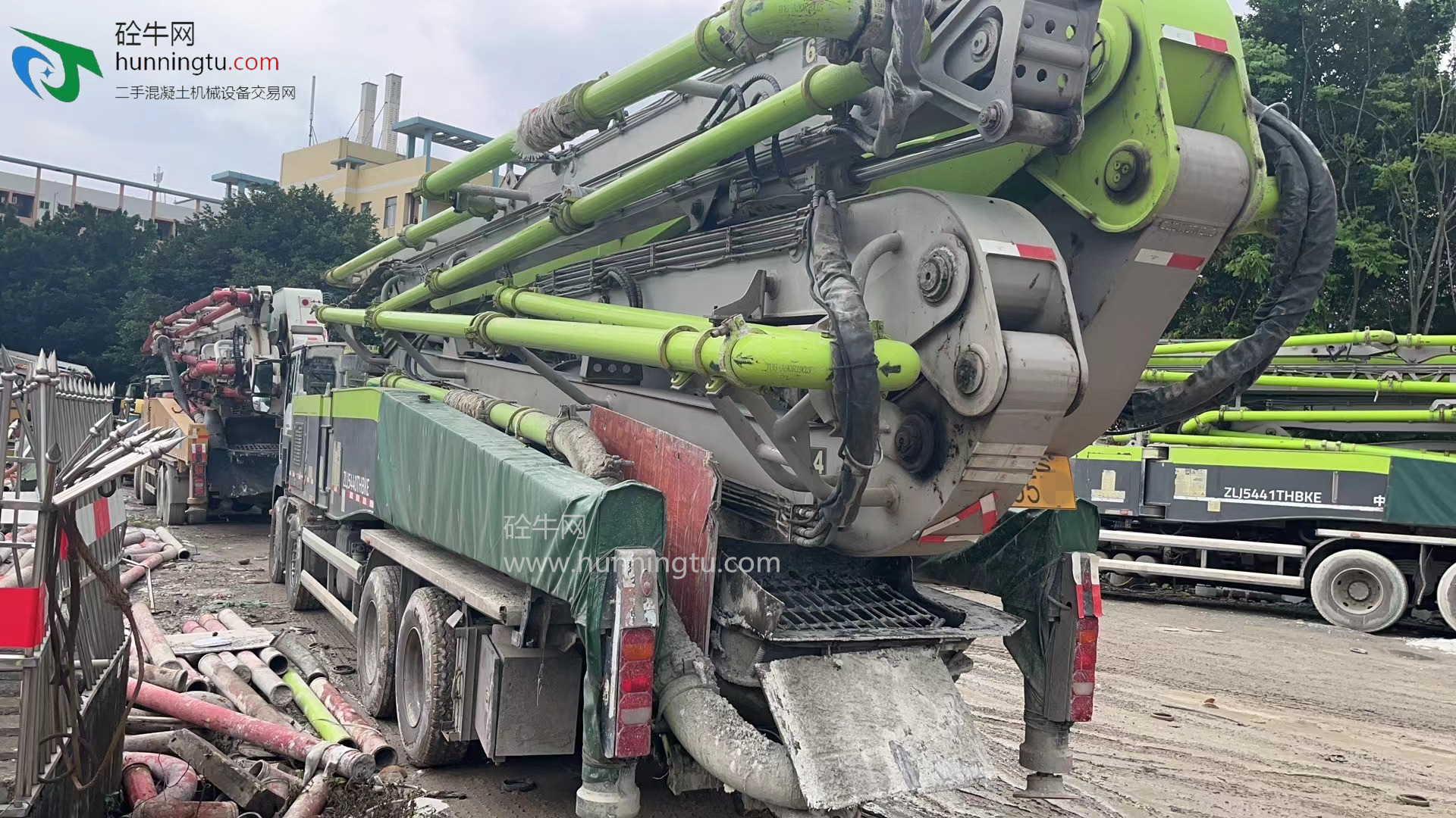 广州市国五2021年63米中联重科混凝土泵车，重汽汕德卡底盘