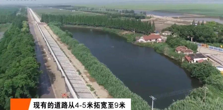 上海市崇明环岛一期工程全线防浪墙混凝土浇筑工作基本完成