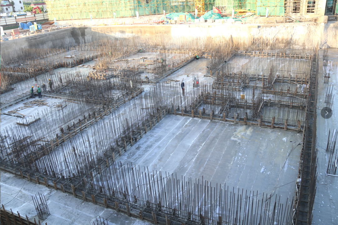广州市沙井水质净化厂三期工程磁混凝高效沉淀池筏板混凝土浇筑完成