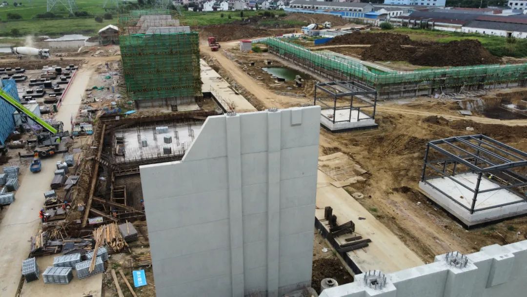 虞城（姑苏）±800千伏换流站工程低端防火墙混凝土浇筑完成