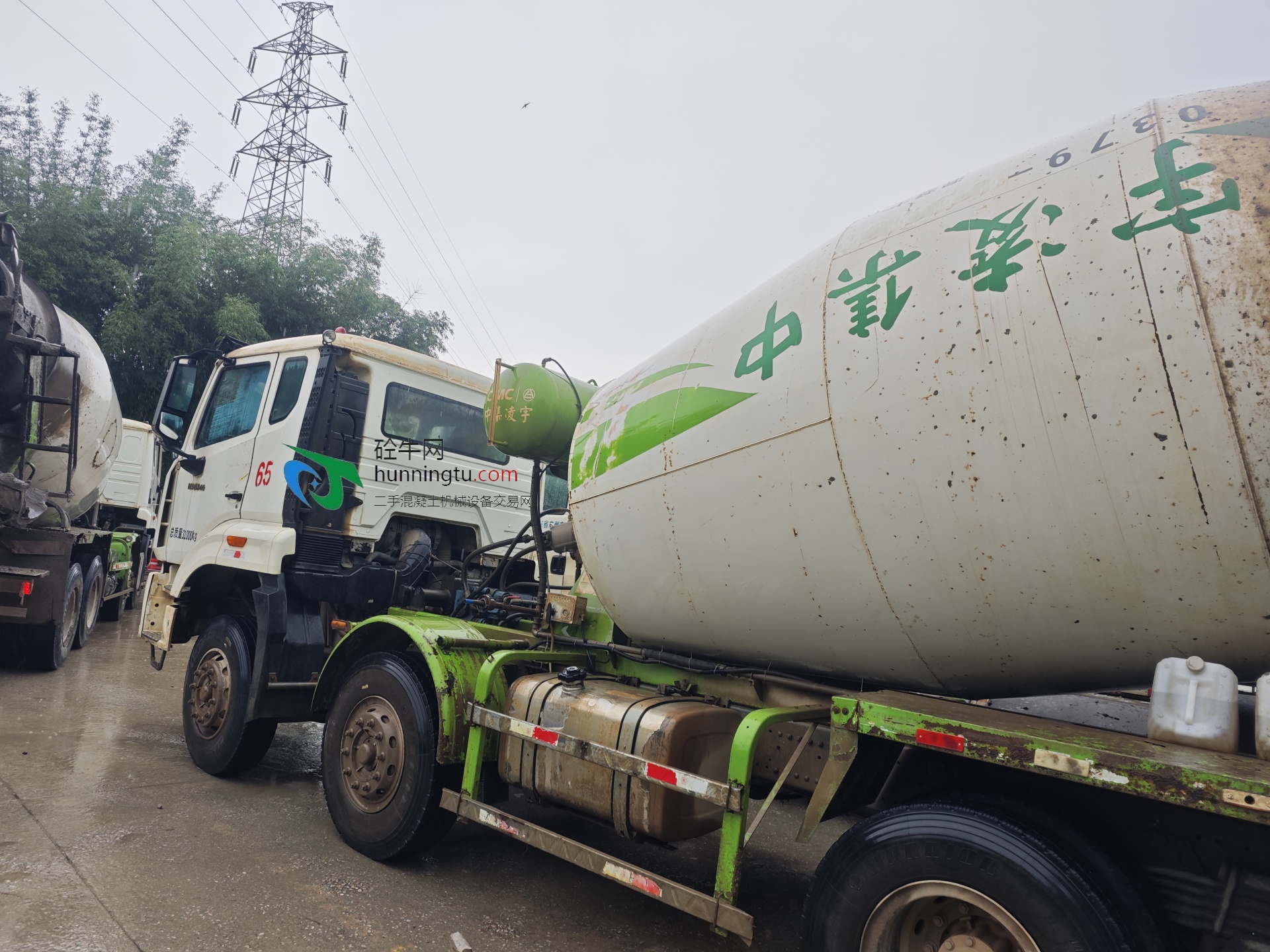 广州市一批国五2019年10方罐中集凌宇混凝土搅拌车，重汽豪翰底盘，德国曼发动机