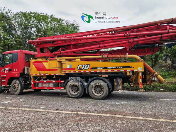 重庆市2021年43米三一重工混凝土泵车，三一专用自制底盘