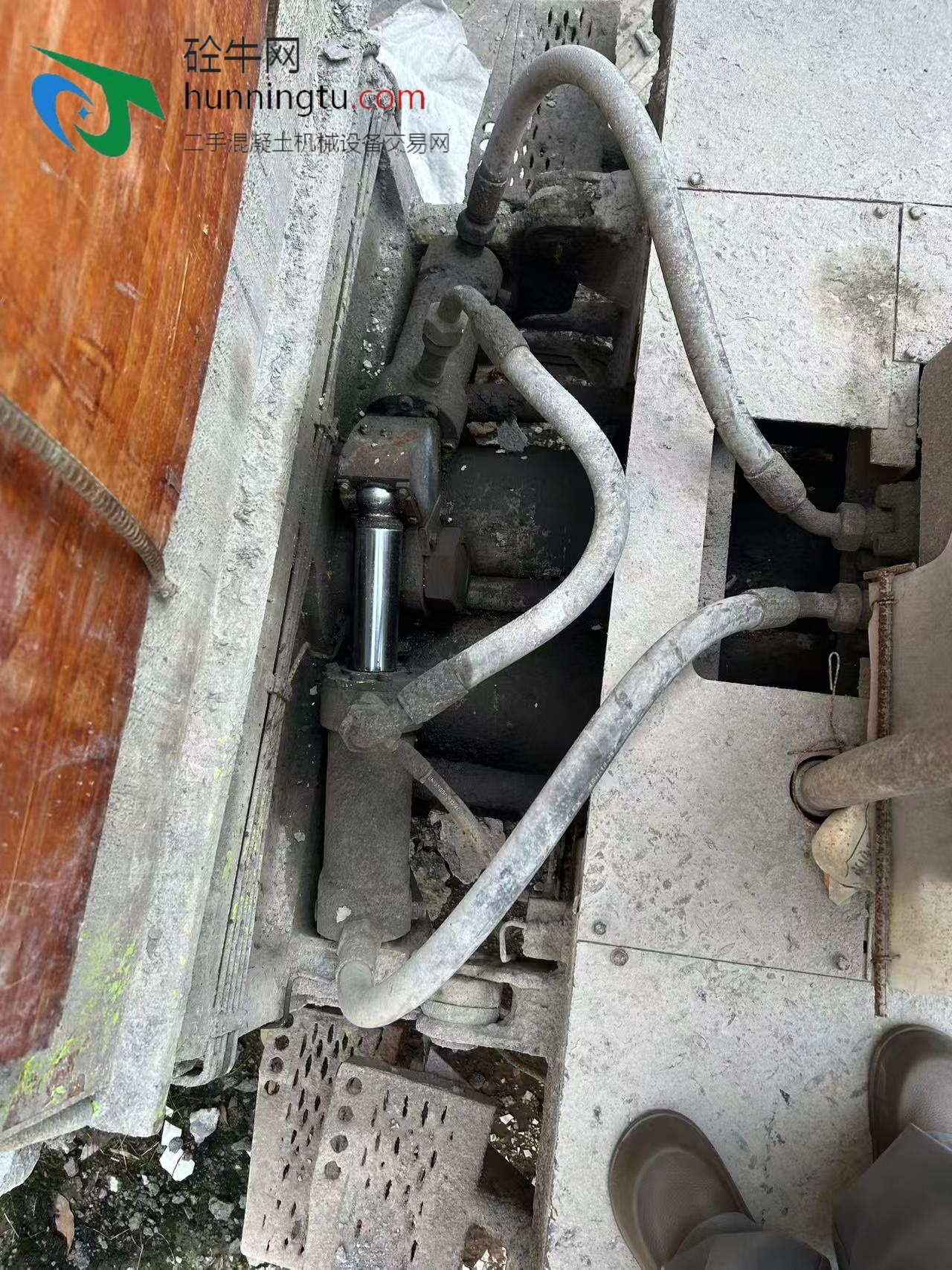 宜宾市国五2021年6月份22兆帕中联重科混凝土车载泵，一汽解放底盘