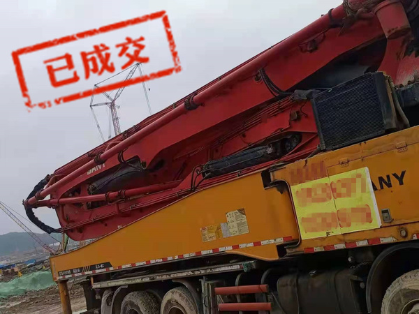 【已成交】西北地区2012年5月52米三一重工混凝土泵车，奔驰底盘