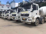 深圳8台2019年轻量化版陕汽德龙新m3000混凝土搅拌车，10方罐