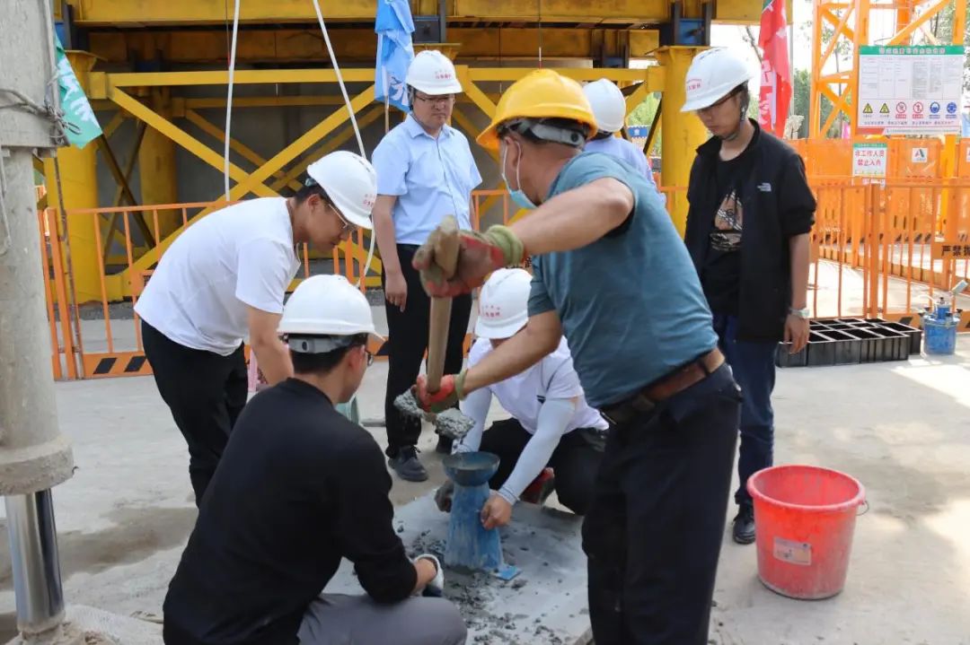 济滨高铁项目首个100米连续梁0号块混凝土浇筑完成 商惠滨2号特大桥