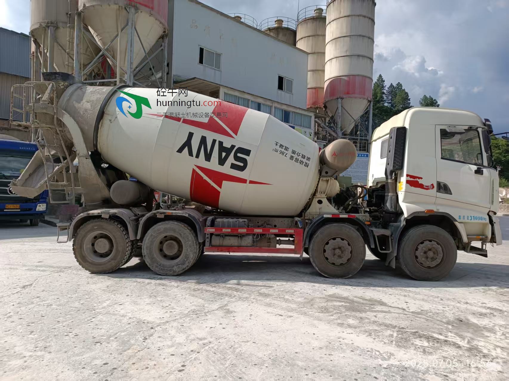 遵义市4台国五2020年9月份大12方可拉13方罐三一重工混凝土搅拌车，三一专用自制底盘