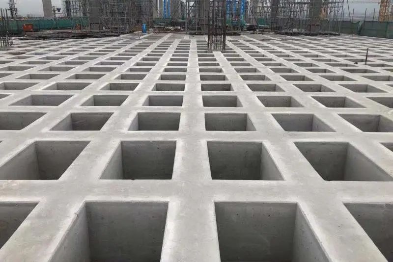 中建一局：京东方重庆第6代AMOLED（柔性）生产线项目主厂房封顶 - 砼牛网
